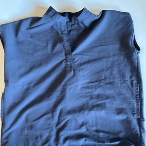 Figs XS scrub top grey